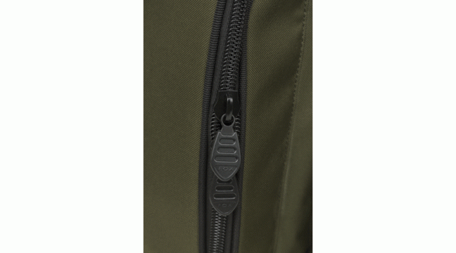 Fox R Series Carryalls Medium bag